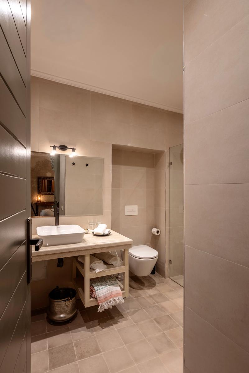 The walk-in rain shower in the Gallery Room's bathroom